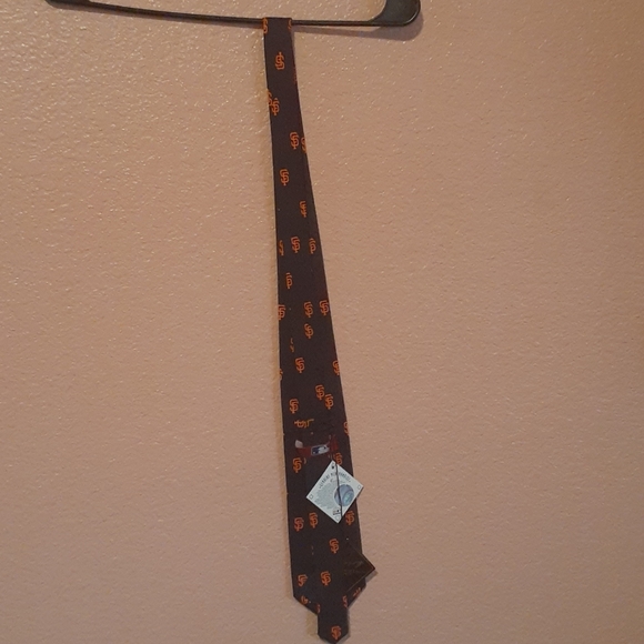 NWT SFO Giants Tie - Picture 5 of 11
